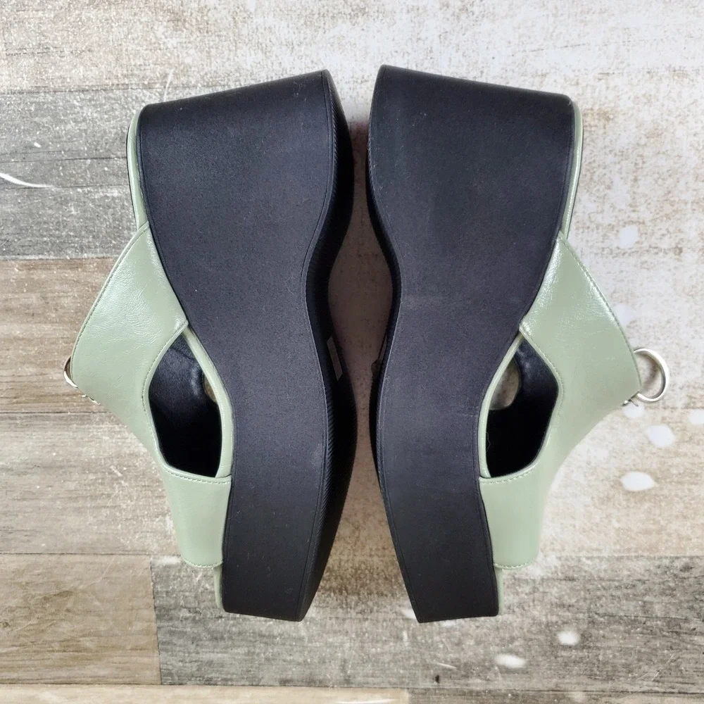 Chinese Laundry Taysha Womens Sandals‎ Sz 7.5 M Green Smooth Comfort Open Toe